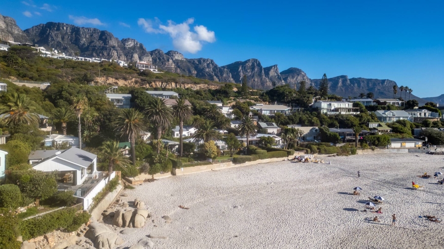 3 Bedroom Property for Sale in Clifton Western Cape